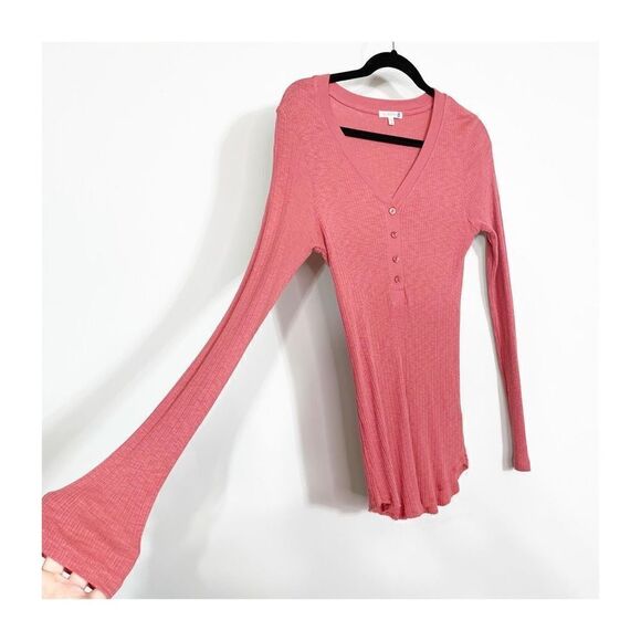 Sundry Top Womens Ribbed V Neck Henley Tee Shirt Ladies Size Medium - Picture 5 of 6